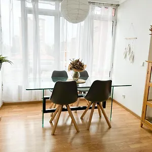 Cómodo Y Luminoso Apartamento En Zona Residencial Santander